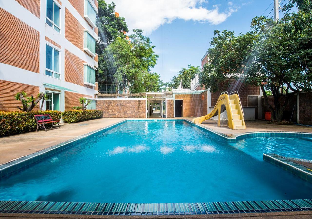 B2 Resort Chiang Mai Exterior photo